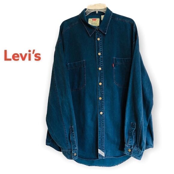 Vintage Levi's Denim Button Down Shirt - Picture 2 of 15